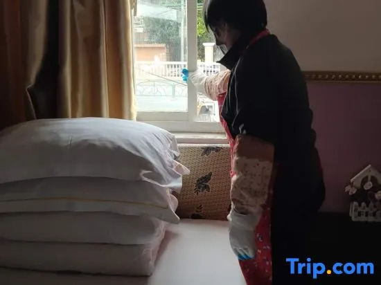 Shanghai Binhua Hotel