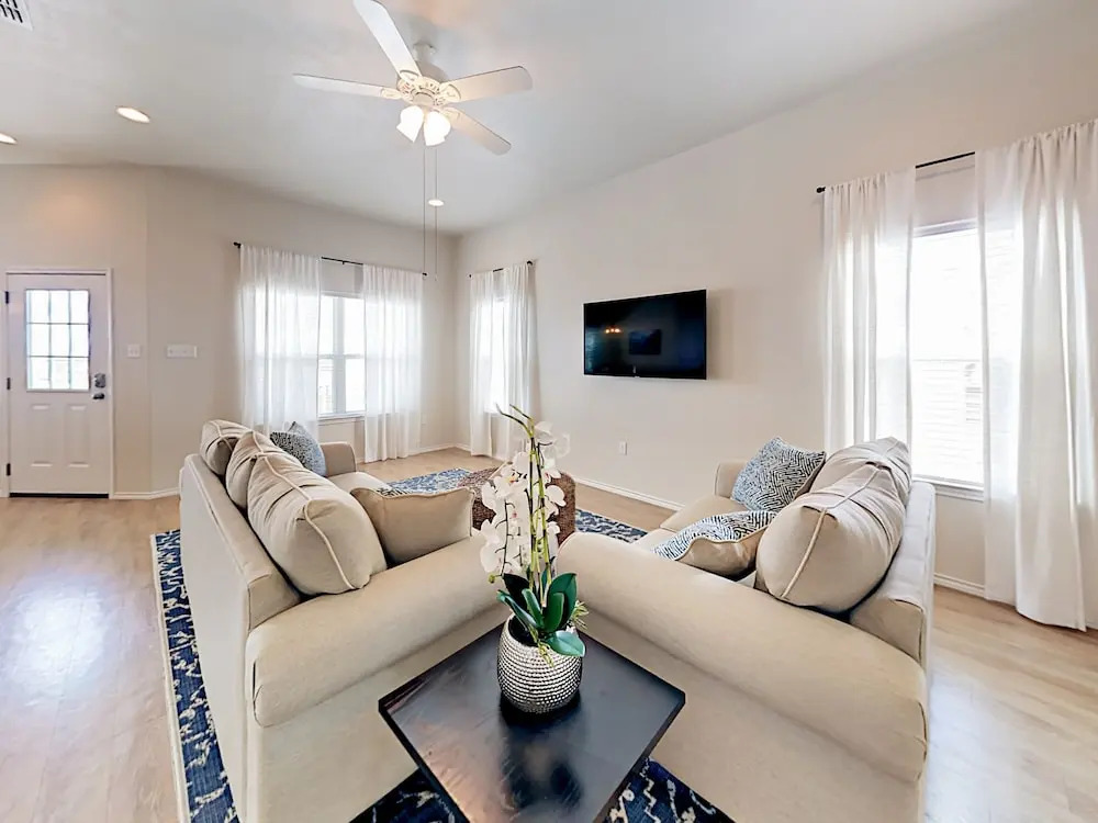 115 North Nautica Home 2 Bedrooms 2 Bathrooms Home