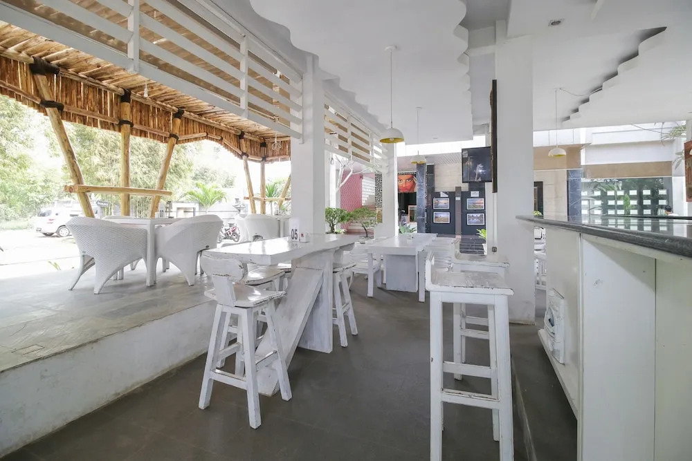 Airy Raya Pariwisata Kuta Lombok