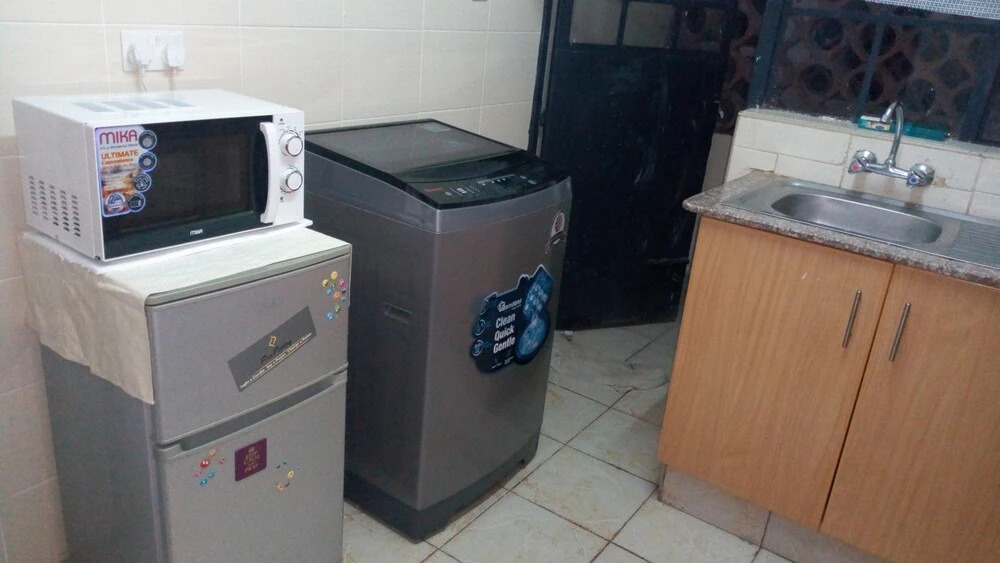 Hirwado Homes & Cozy Rooms JKIA -3 Bedrooms With 5beds, 2Baths - 500metres From Each Other