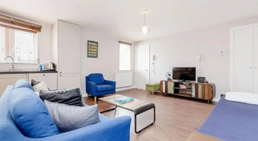 Mystay Hemans Street