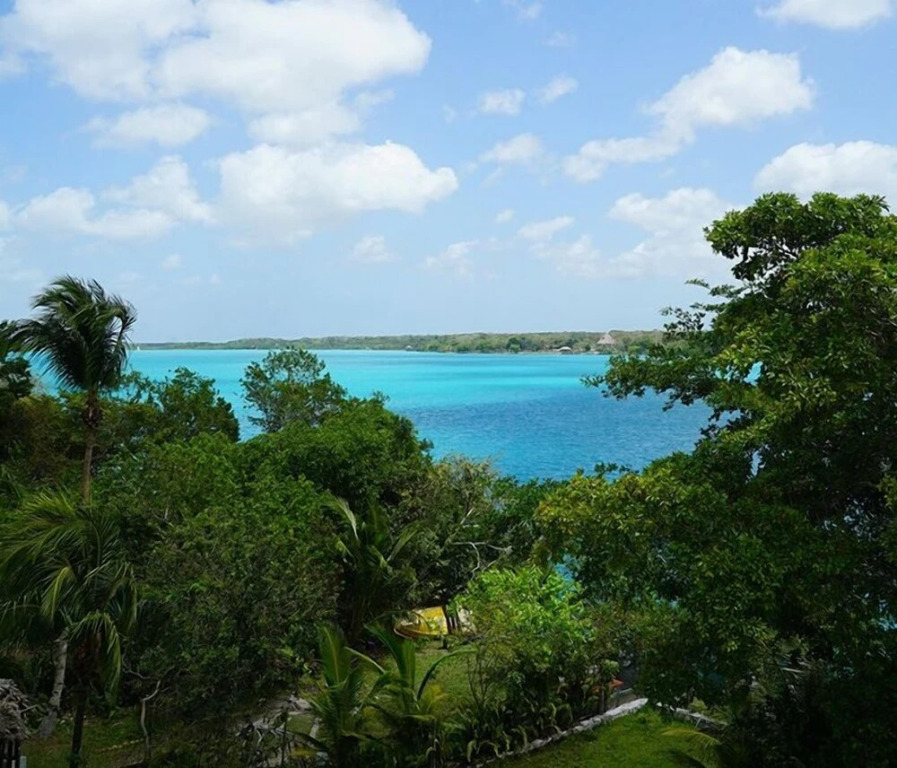 Laguna Secreta Bacalar
