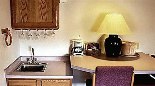 Plymouth Suites