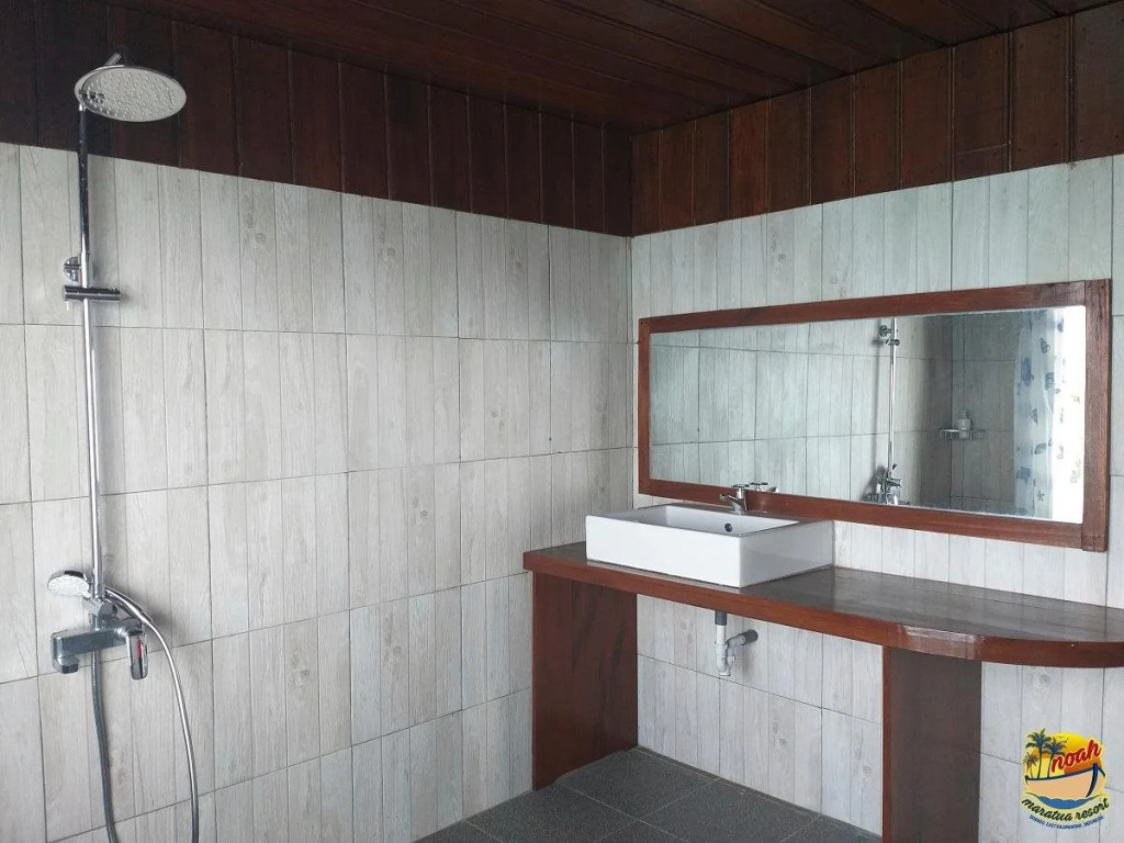 Noah Maratua Resort