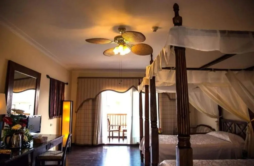 Domina coral bay Sultan - private room