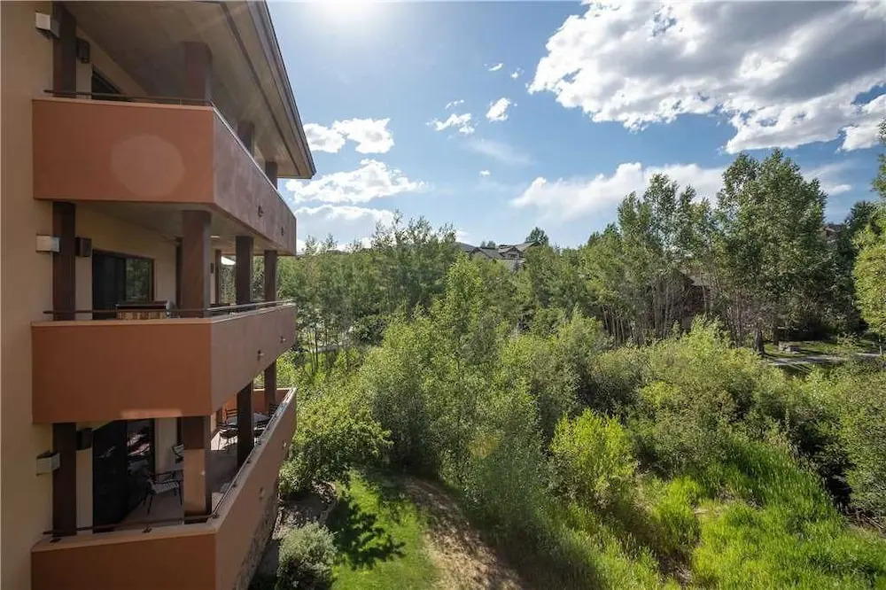 Canyon Creek A 205