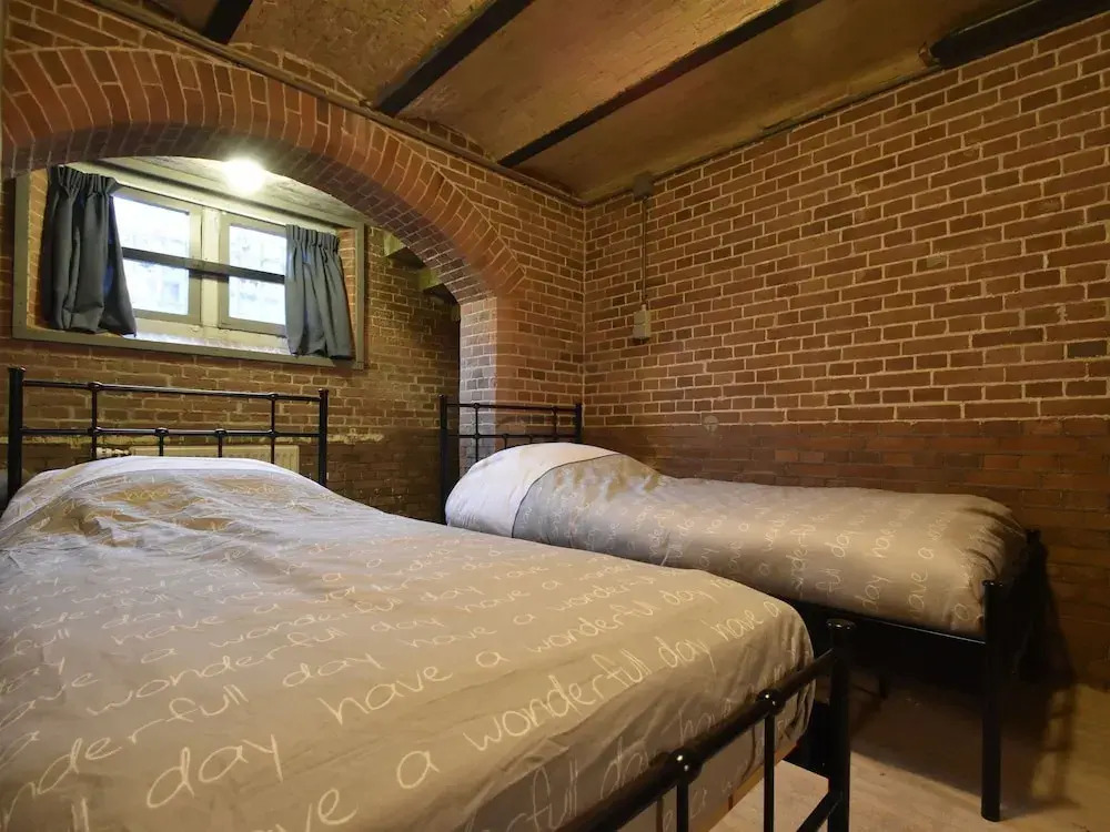Luxurious Holiday Home in Enkhuizen With Parking