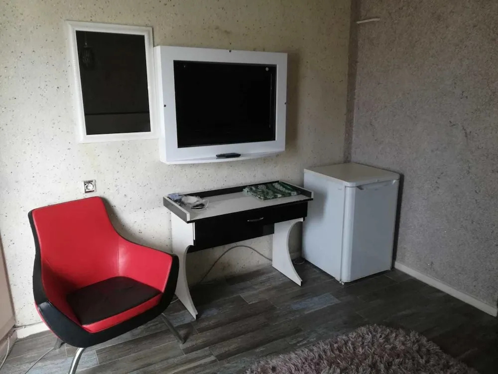 Katan Hotel