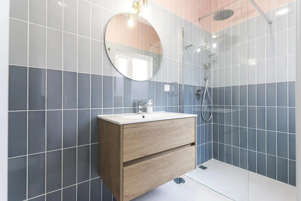 Vita Portucale ! Lisbon Design Apartment with Terrace