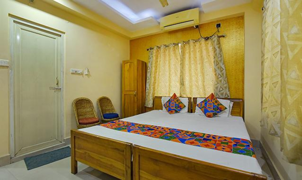 Fabexpress Sai City Inn