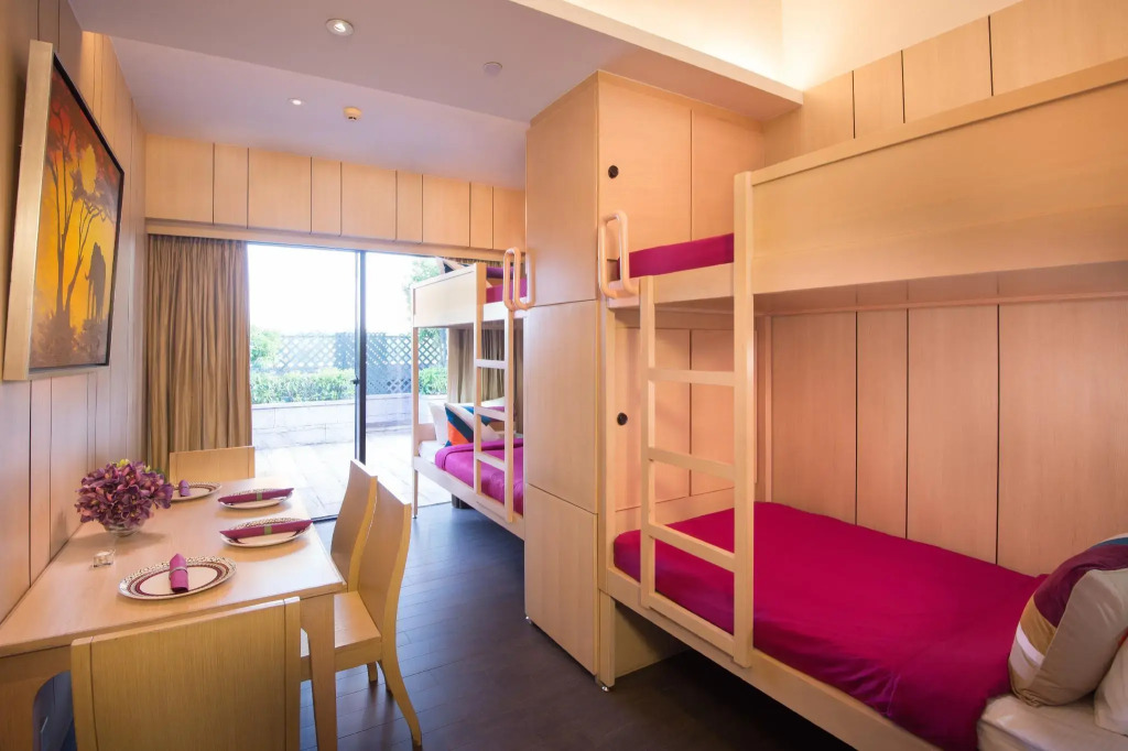 Noah’s Ark Hotel & Resort