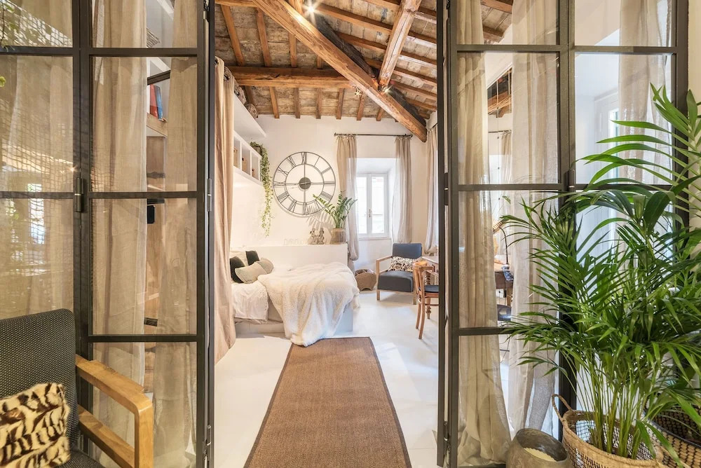 Charming Navona - The Loft