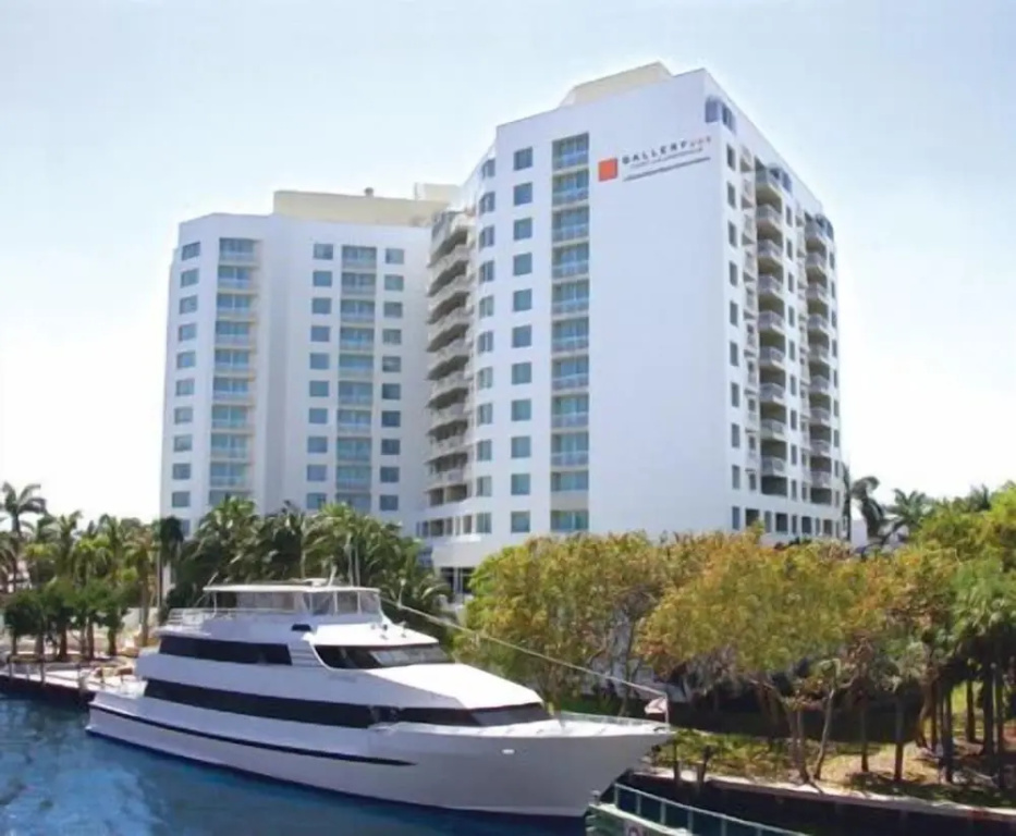 Gallery One Private Condos