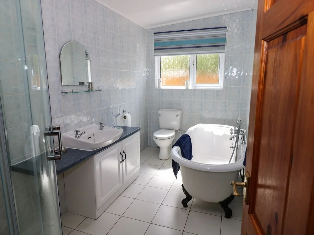 Lakelands, Burry Port