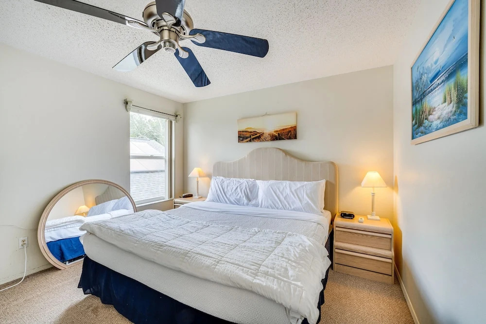 Kissimmee Vacation Rental w/ Pool ~ 6 Mi to Disney