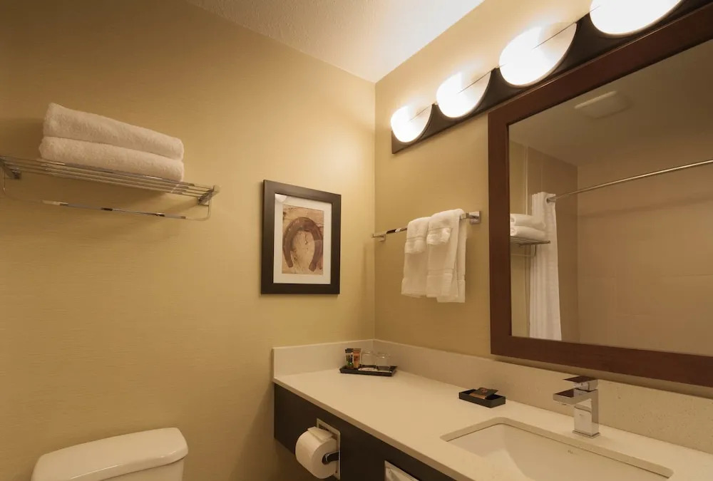 Super 8 Invermere