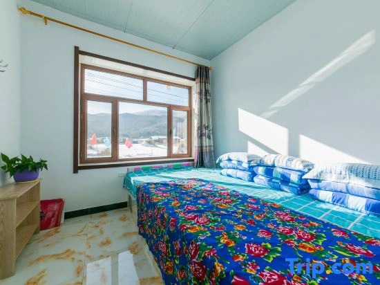 Our Inn (Xuegu Scenic Area Branch)