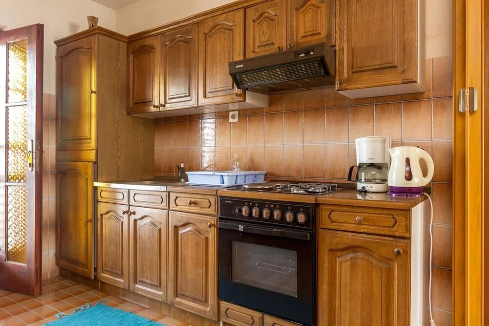 Apartment With 3 Bedrooms in Seget Vranjica, With Wonderful sea View and Enclosed Garden - 50 m From the Beach