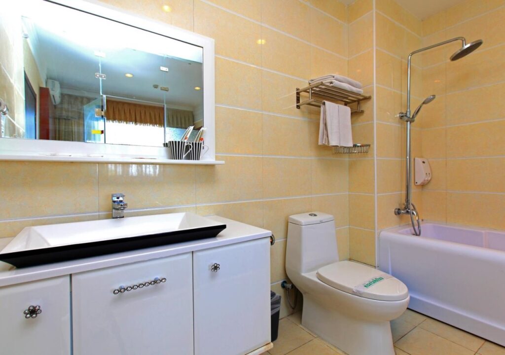 Capital Airport International Hotel