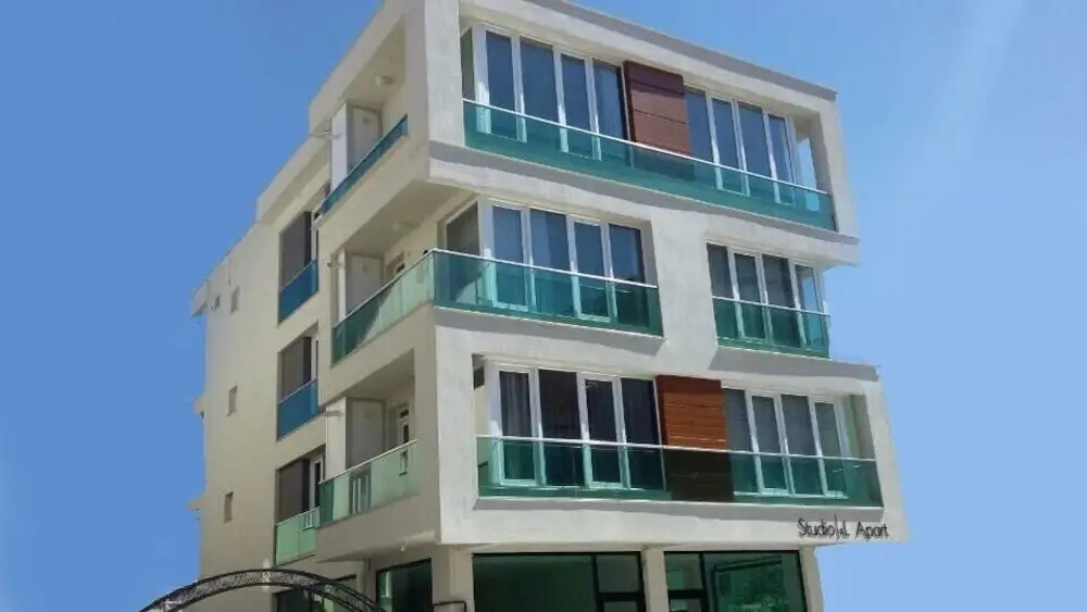 Studio Apart Hotel