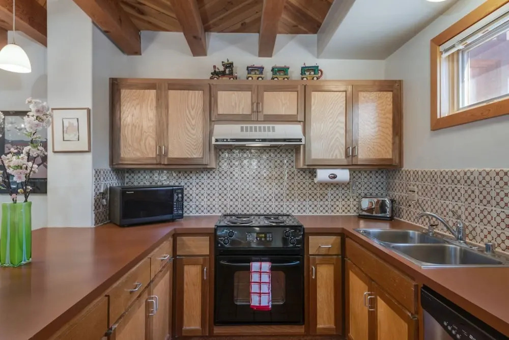 2bd Acoma
