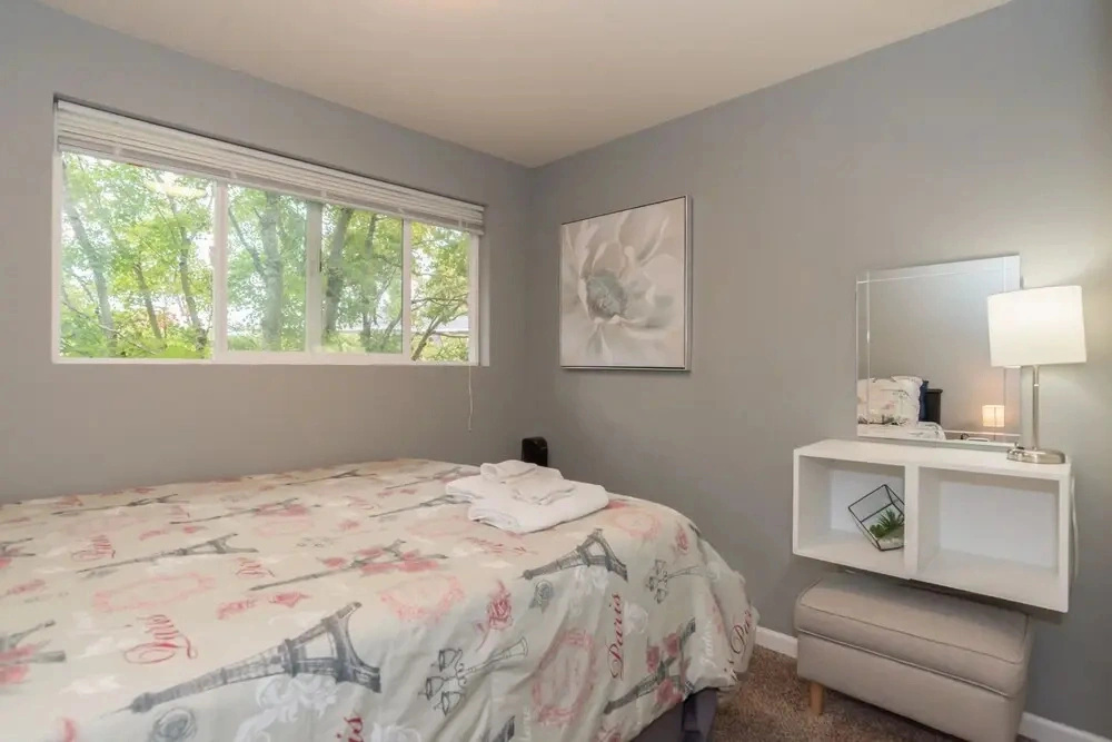 Happy Day Express Lovely 3 Bd Renton Retreat