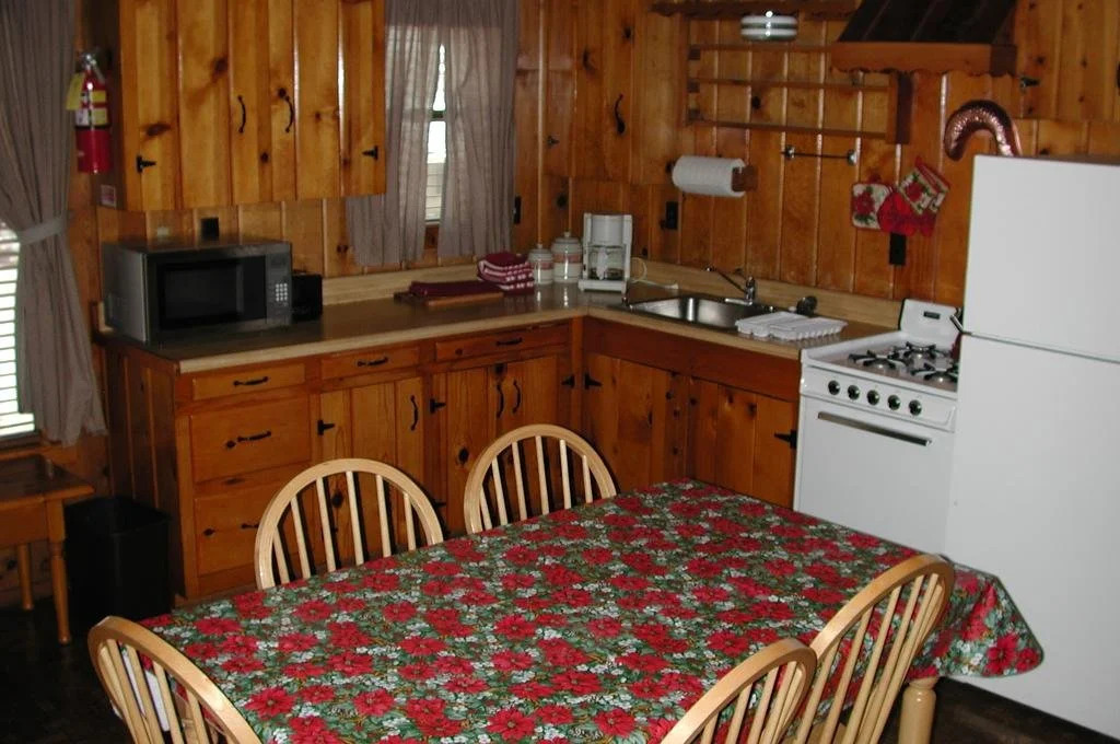 Reverse Creek Lodge