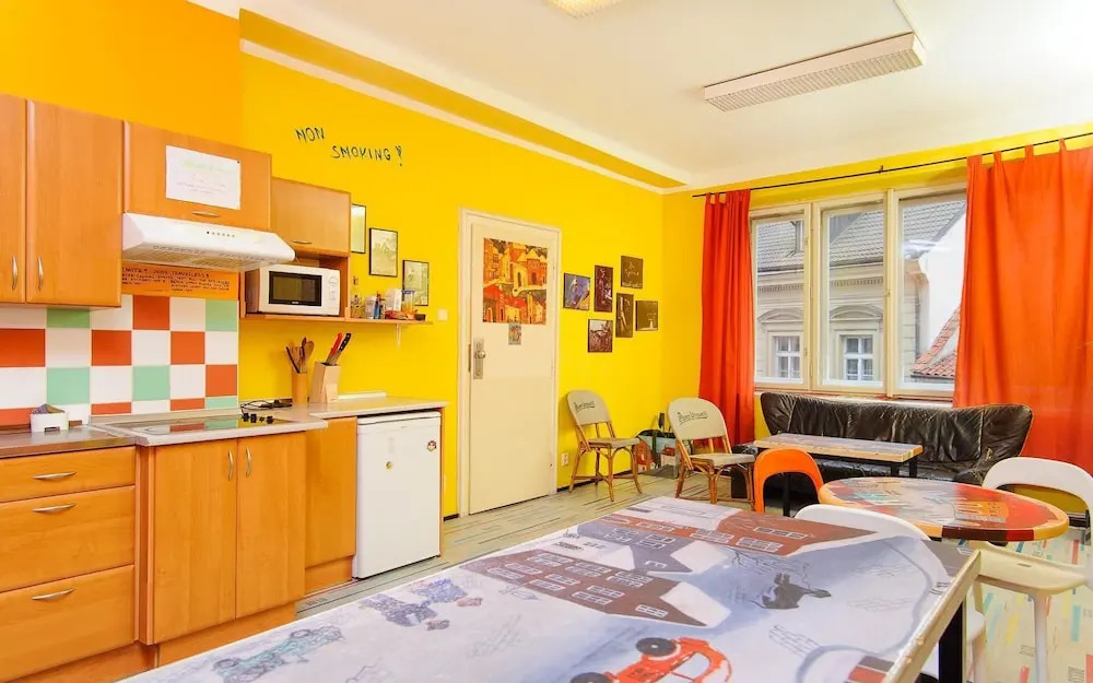 Old Town Rybna Apt by Ruterra