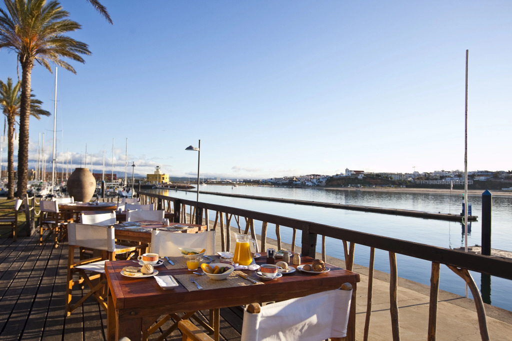 NH Marina Portimao Resort