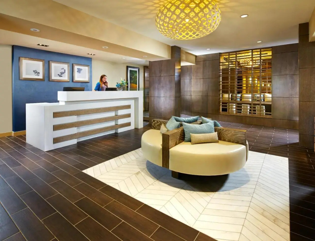 Country Inn & Suites By Carlson Calabasas