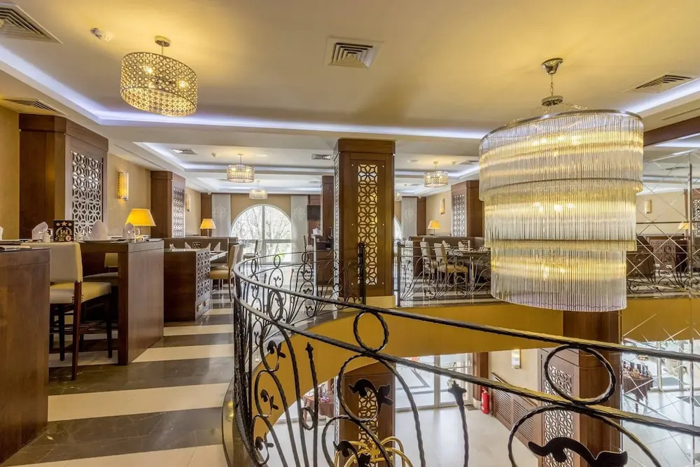 Hotel Azdif