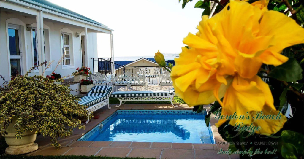 Gordons Beach Lodge