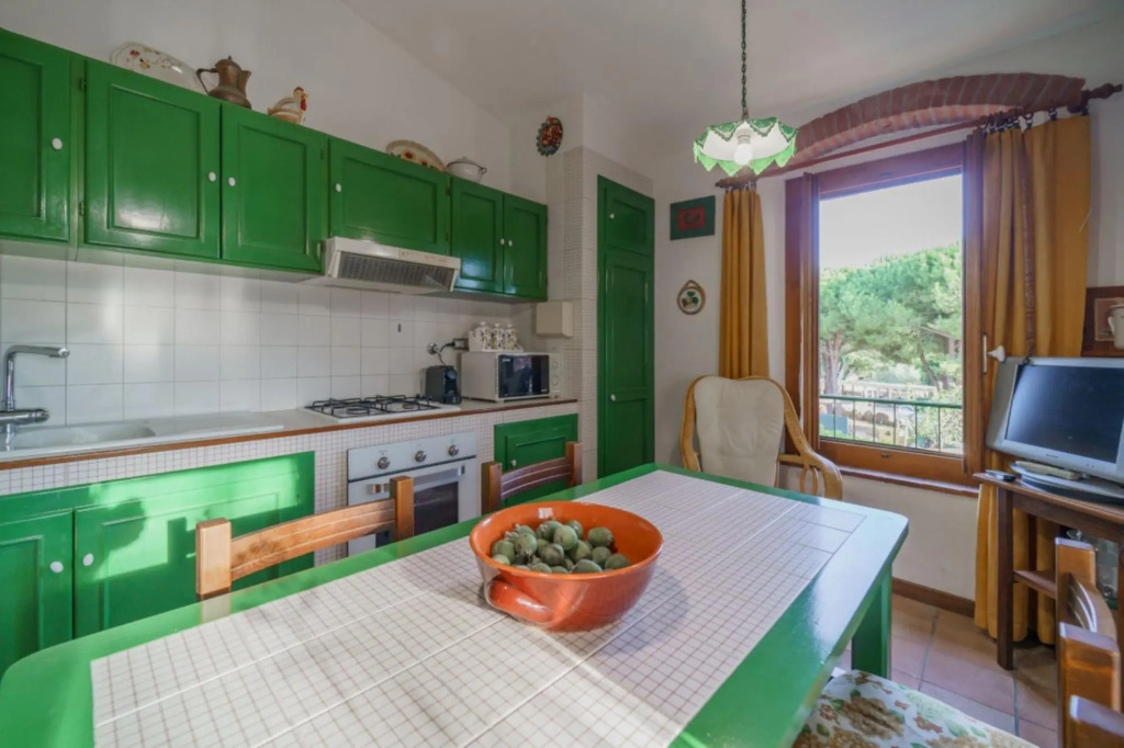 Casetta Rossa 500 meters from the beach of Lido di Capoliveri surrounded by greenery-LA CASETTA ROSSA