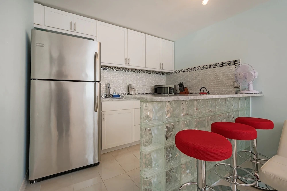 Estero Estate #6 - One Bedroom Apartment