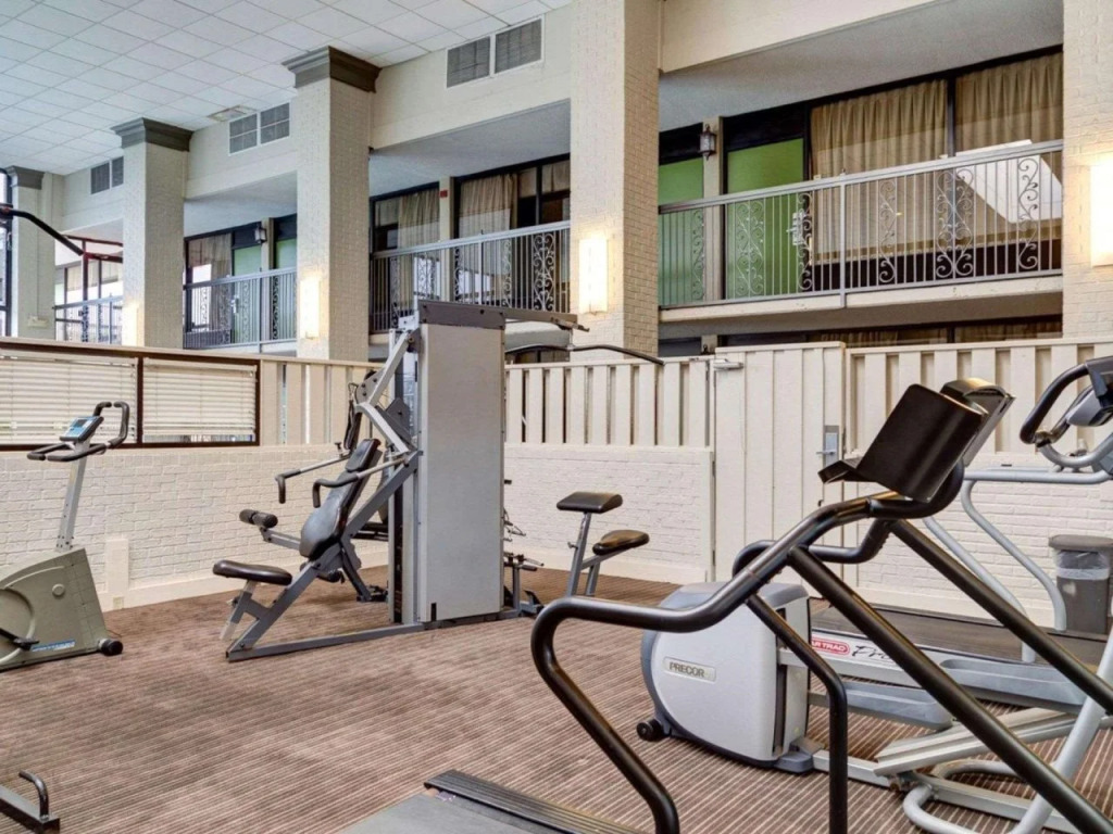 Clarion Inn & Suites Conference Center