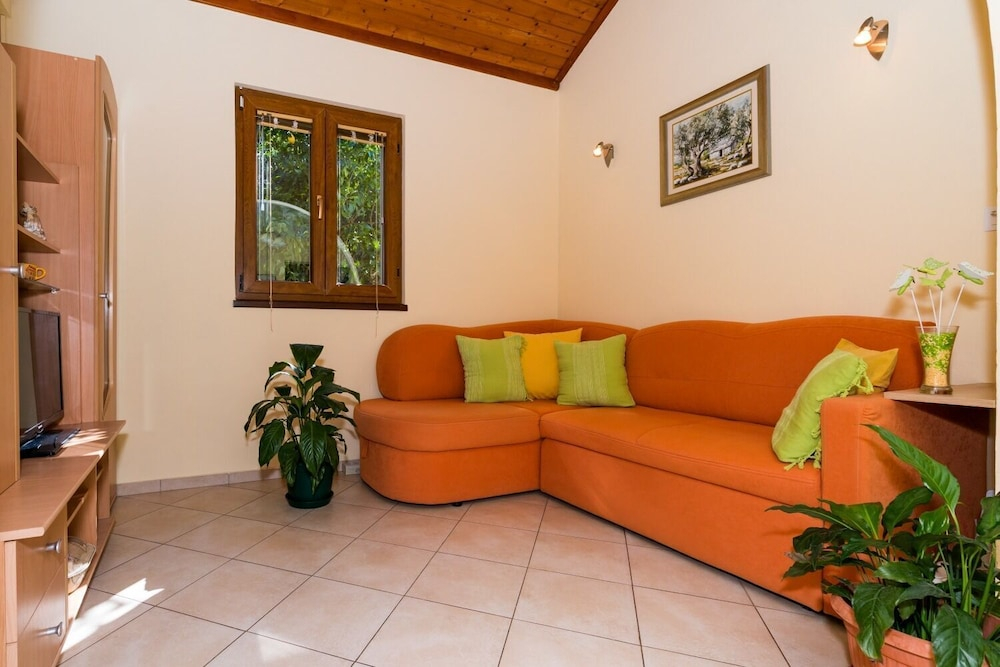 Apartment Mirja