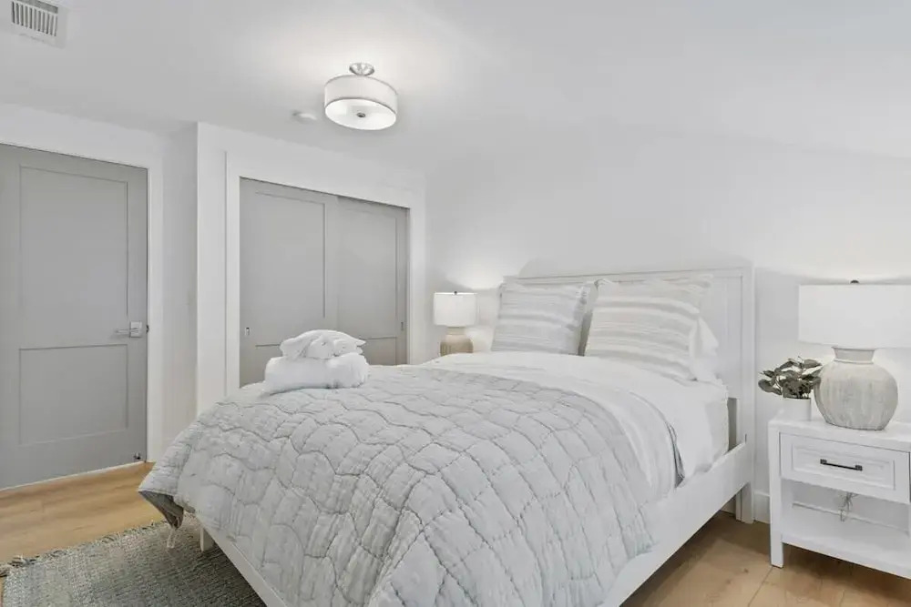 @ Marbella Lane - 3BR w/sweeping views of Bay Area