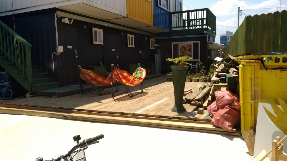 Gangneung Guest House Ocean Capsule