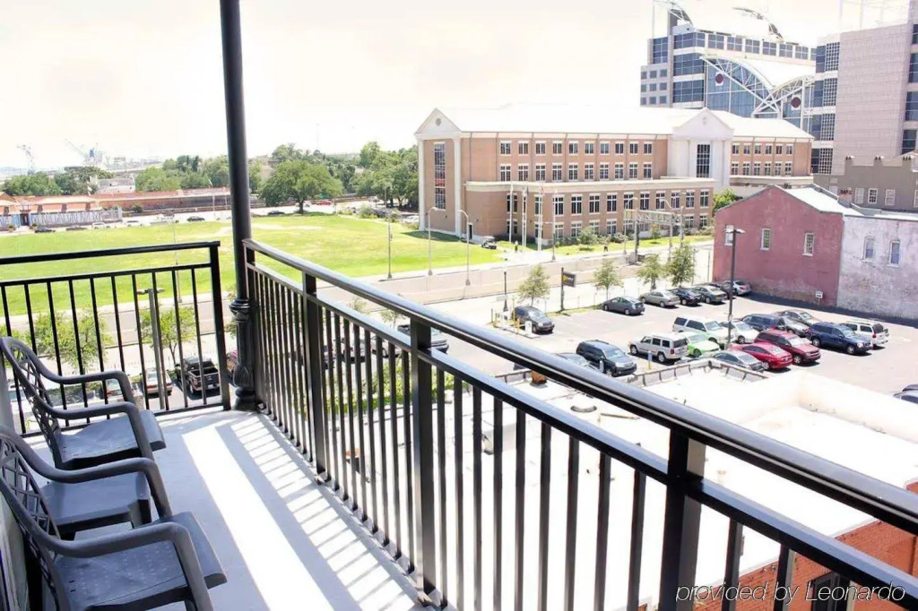 Hampton Inn & Suites Mobile - Downtown Historic District