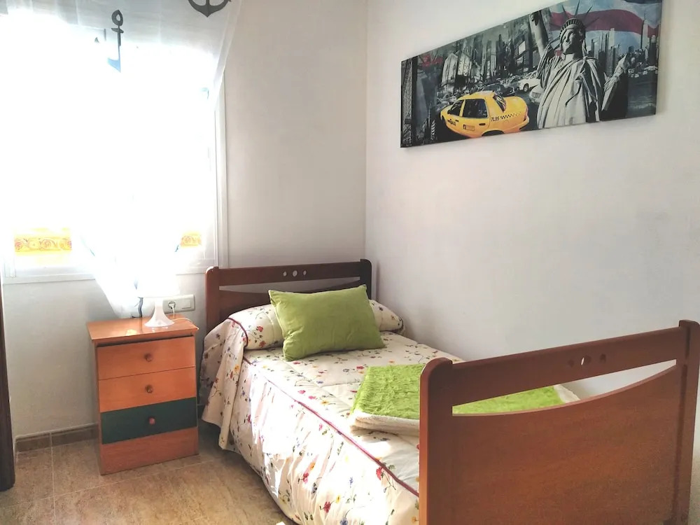 Torrox Costa Super Sunny Apartment With Pool Access, Free Wifi