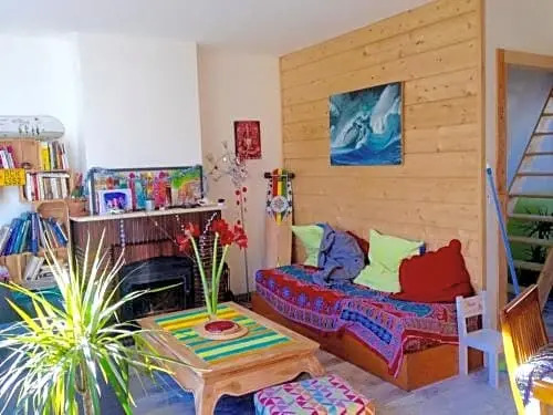 surf house