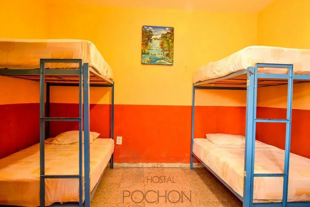 Hostal Pochon