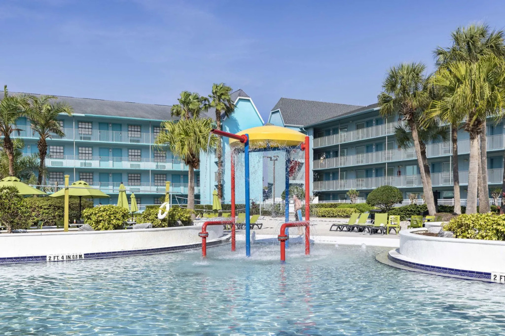 Avanti International Resort