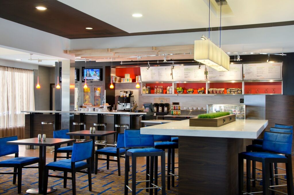 Sonesta Select Kansas City Airport Tiffany Springs