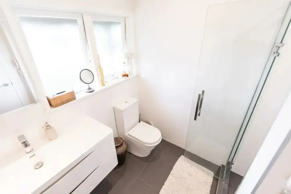 Stylish 3 Bedroom Family Home on the North Shore