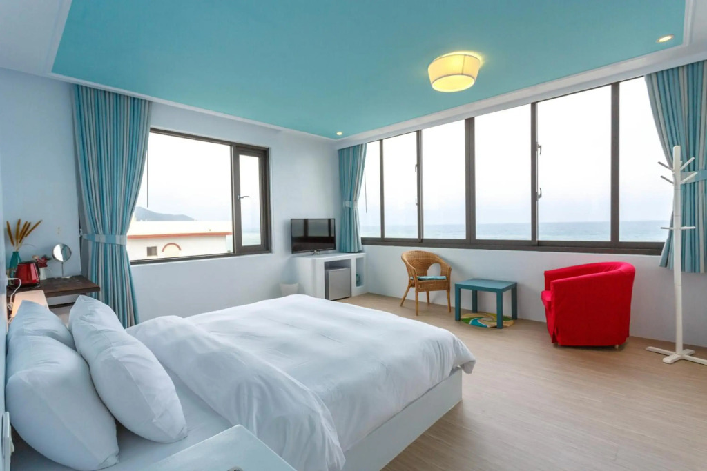 Whilom SeaShoreHotel