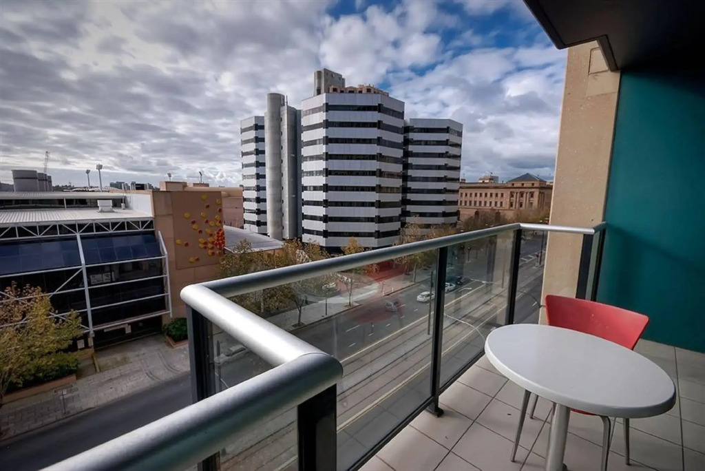 La Loft Apartments - North Terrace