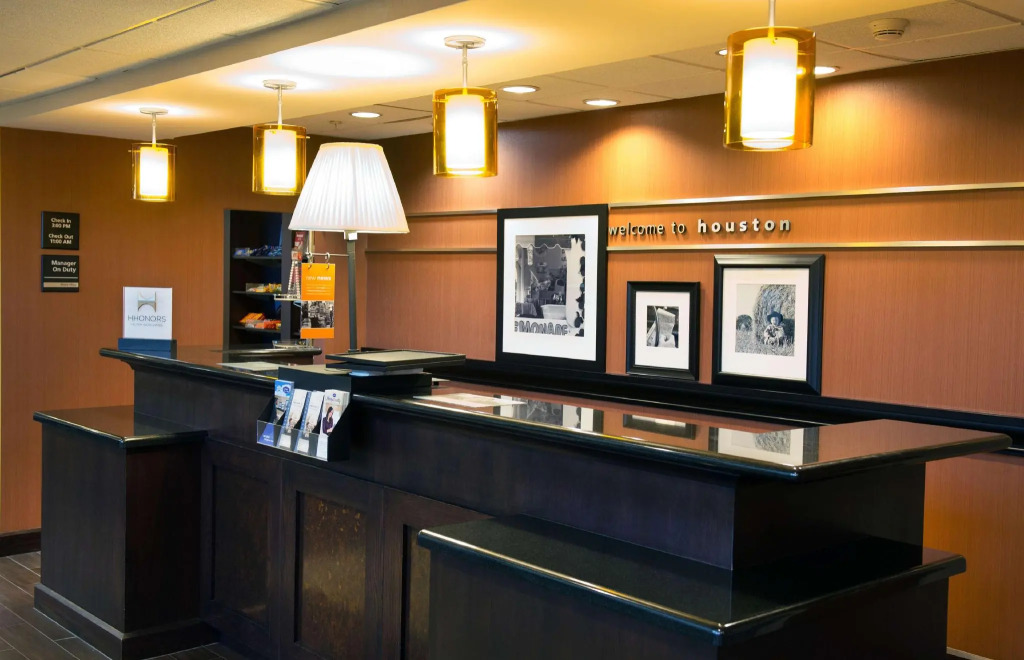 Hampton Inn & Suites Houston-Bush Intercontinental Airport