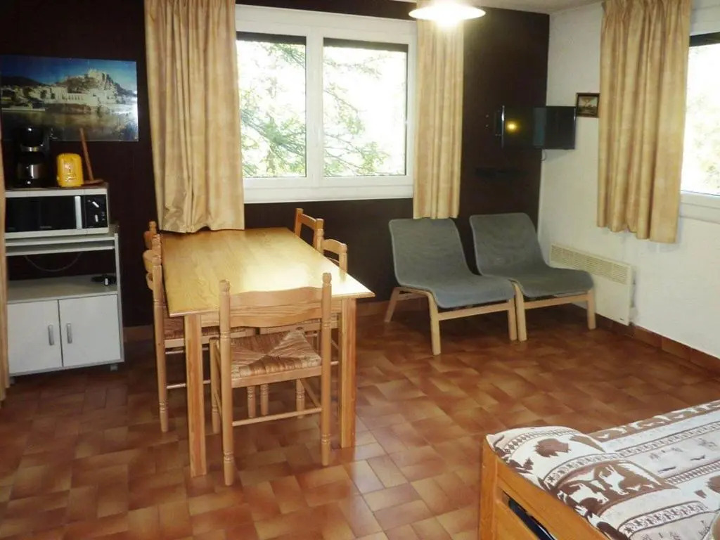 Appartement Les Orres, 2 pièces, 6 personnes - FR-1-322-154