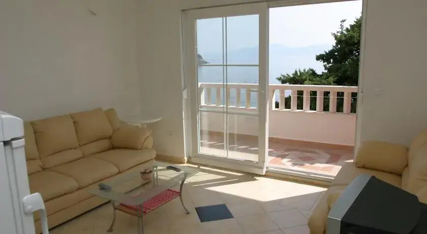 Villa Nelo
